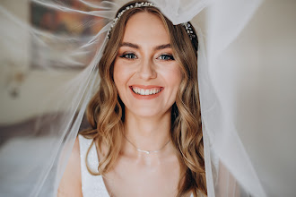 Fotógrafo de bodas Oleh Yarovka. Foto del 08.10.2019