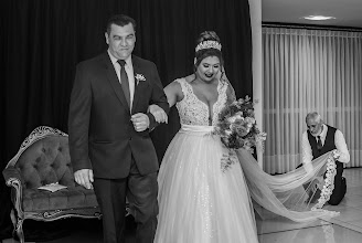 Wedding photographer Helena Pereira. Photo of 03.01.2020