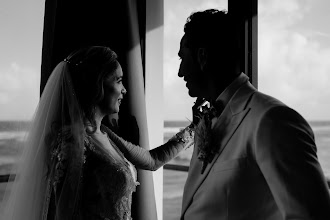 Nhiếp ảnh gia ảnh cưới Klaudia Ramirez. Ảnh trong ngày 01.04.2024