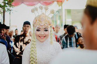 Wedding photographer Ahmad Syarif Maulana. Photo of 01.07.2019