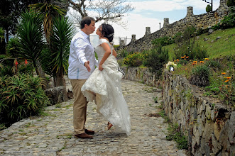 Fotógrafo de bodas Eleant Villa. Foto del 16.05.2019