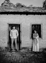 Wedding photographer Renata Buri. Photo of 17.10.2025