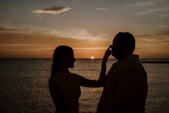 Fotografo di matrimoni Ani Ramos. Foto del 22.08.2025