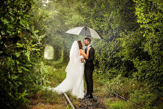 Fotografo di matrimoni Laurentiu Ciuruc. Foto del 10.08.2016