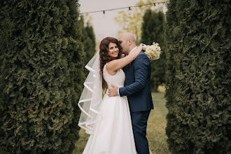 Wedding photographer Marius Mihai Badita. Photo of 13.03.2024