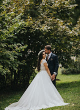 婚禮攝影師Justin Popovici. 11.02.2020的照片