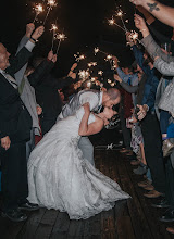 婚禮攝影師Samantha D'anna. 27.04.2023的照片