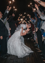 Bröllopsfotografer Samantha D'anna. Foto av 27.04.2023