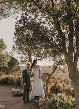 Wedding photographer Helena Tomás. Photo of 02.08.2025