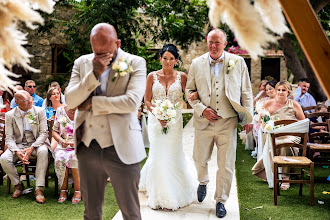 Wedding photographer Lee Squirrell. Photo of 15.09.2025