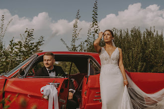 Wedding photographer Beniamin Sobotka. Photo of 05.10.2022