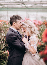 Düğün fotoğrafçısı Olesya Dzyadevich. Fotoğraf 03.10.2018 tarihinde