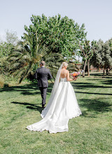 Wedding photographer Lana Alekhina. Photo of 04.11.2025