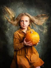 Jurufoto perkahwinan Lala Belyaevskaya. Foto pada 04.11.2022