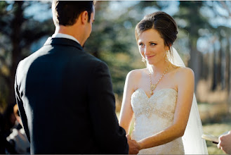 Photographe de mariage Amanda Lamb. Photo du 05.10.2020