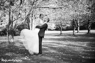 Wedding photographer Melanie Debauche. Photo of 17.04.2019