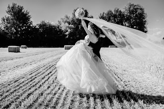 Bröllopsfotografer Eva Meneghelli. Foto av 30.06.2023
