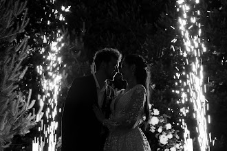 Düğün fotoğrafçısı Nikolay Kozerin. Fotoğraf 09.01.2024 tarihinde