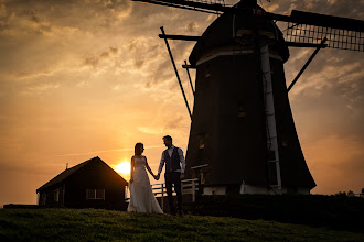 Fotografo di matrimoni Marco Lorenzi. Foto del 24.04.2019