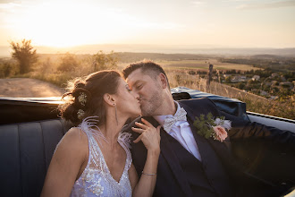Fotógrafo de bodas Adrien Mathon. Foto del 10.02.2025