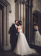 Bröllopsfotografer Fiona Saxton. Foto av 10.06.2019