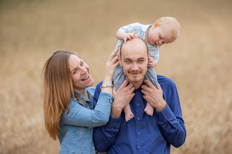 Bryllupsfotograf Dominika Skubová. Bilde av 30.08.2023