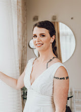 Wedding photographer Charmayne Oconnor. Photo of 20.04.2020