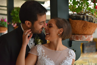 Jurufoto perkahwinan Francisco Garcia Roa. Foto pada 29.08.2020