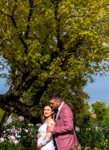 Wedding photographer Tony Hampel. Photo of 11.02.2021