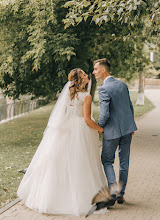 Düğün fotoğrafçısı Valeriya Kulikova. Fotoğraf 13.01.2022 tarihinde