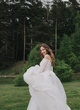 Wedding photographer Kristi Muzyka. Photo of 28.05.2023