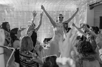 Wedding photographer Dionisios Bertsos. Photo of 12.04.2025