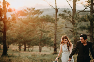 Fotógrafo de casamento Hoài Hà. Foto de 24.02.2019