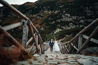 Fotógrafo de bodas Piotr Cuch. Foto del 28.12.2020