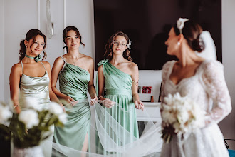 Wedding photographer Agnieszka Gofron. Photo of 17.09.2025
