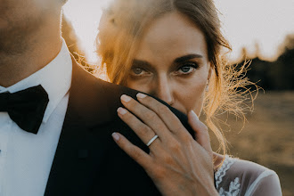 婚姻写真家 Jonathan Continente. 25.08.2022 の写真