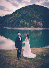 Wedding photographer Dani Farcasiu. Photo of 06.02.2020