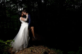 Wedding photographer Richard Toth. Photo of 14.10.2021