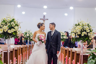 Fotógrafo de casamento Daniella Botelho. Foto de 28.03.2020