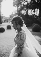 Wedding photographer Marina Palacios. Photo of 30.09.2019