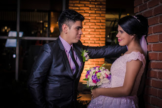 Düğün fotoğrafçısı Ricky Lopez. Fotoğraf 02.06.2019 tarihinde