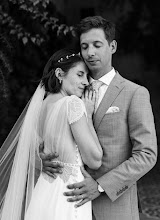 婚禮攝影師Célia Francillon. 15.04.2024的照片