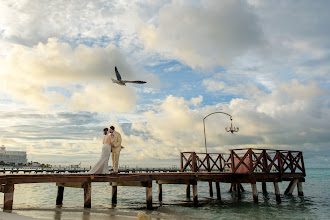 Wedding photographer Andrea Martinetti. Photo of 02.10.2025