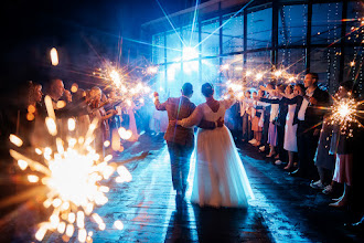 Bröllopsfotografer Dmitriy Sermyazhko. Foto av 20.12.2023