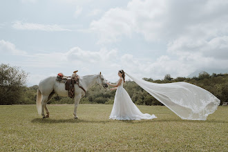 婚礼摄影师Melissa Andrade. 30.04.2024的图片