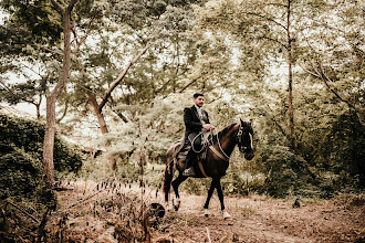 Esküvői fotós: Abraham Cali. 13.05.2020 -i fotó