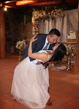 Bryllupsfotograf Angel Valverde. Foto fra 19.04.2024