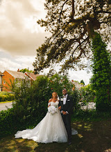 Fotograf ślubny Daniel Mcclane. Zdjęcie z 02.06.2025