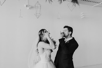Nhiếp ảnh gia ảnh cưới Kristen Giles. Ảnh trong ngày 30.09.2021