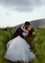 Wedding photographer Ruwan Lopes. Photo of 12.05.2025